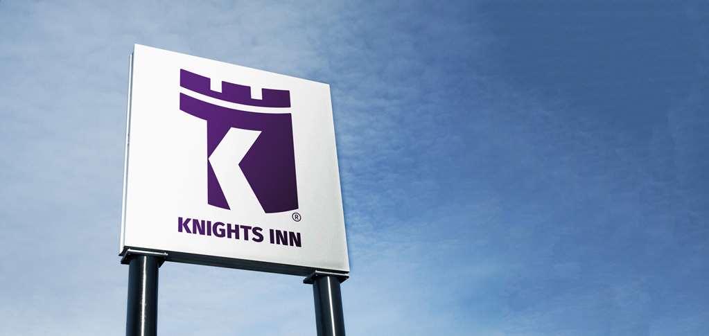 Knights Inn Newport Buitenkant foto